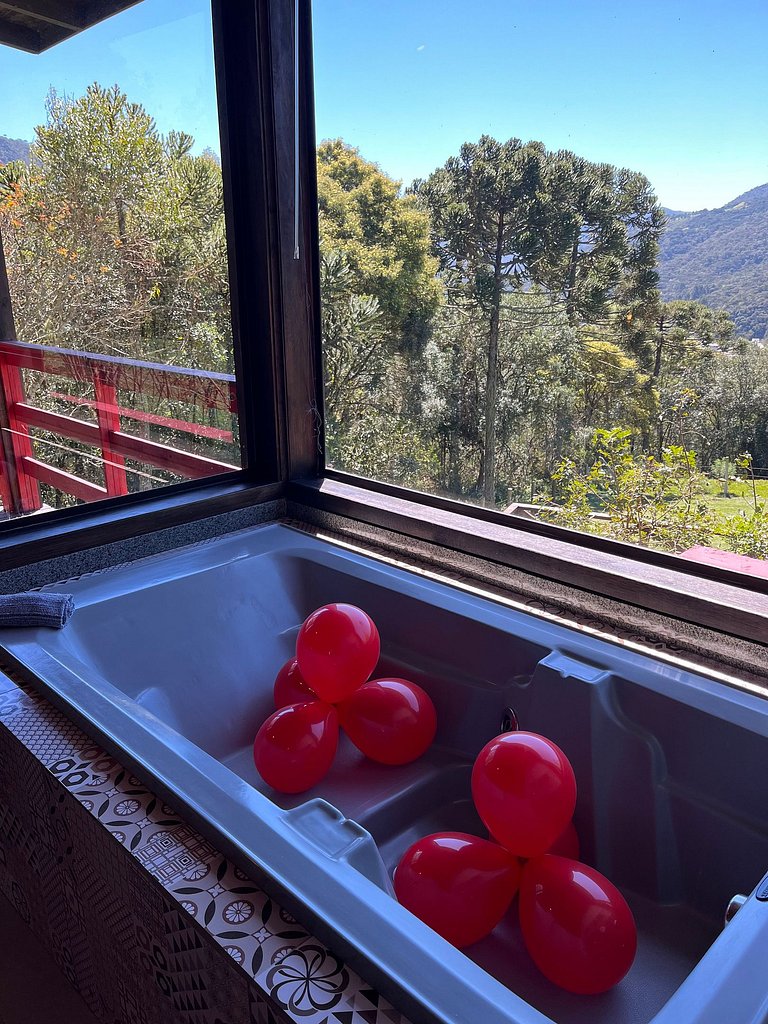 Chalé Morada da Lua (vista top e hidromassagem)