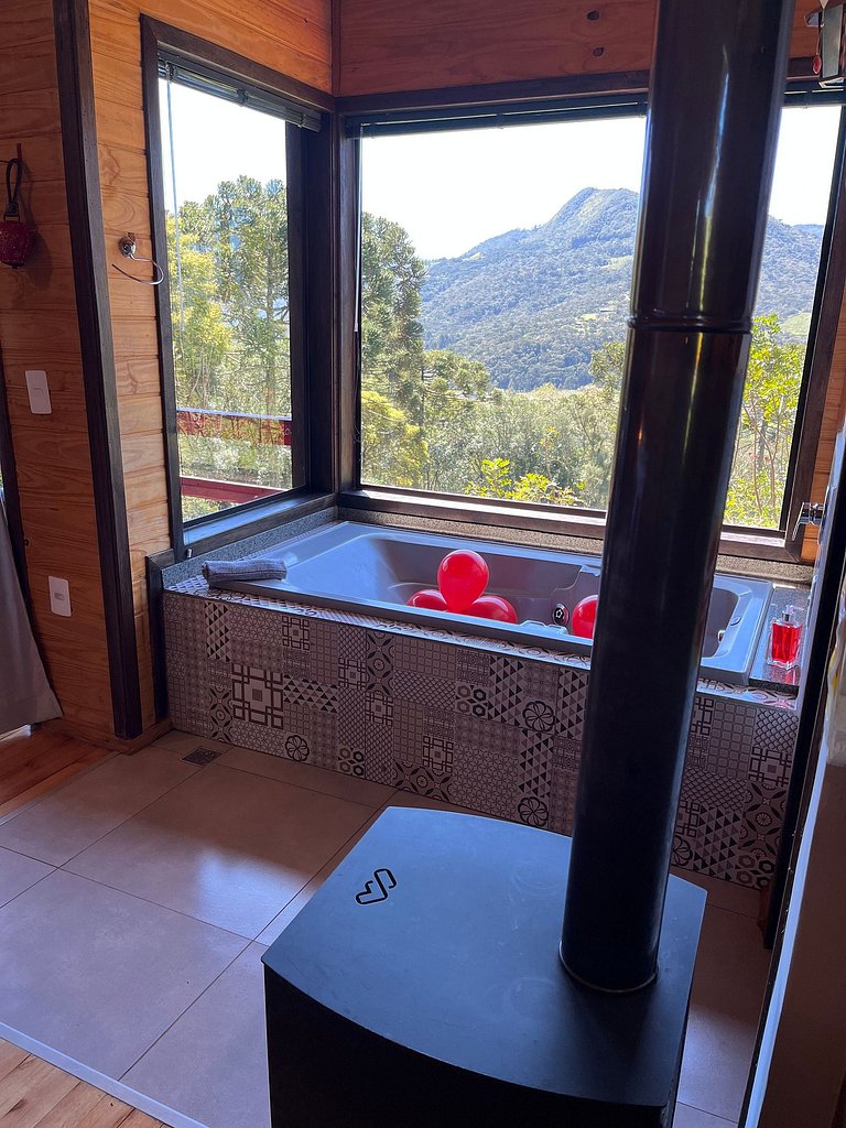 Chalé Morada da Lua (vista top e hidromassagem)